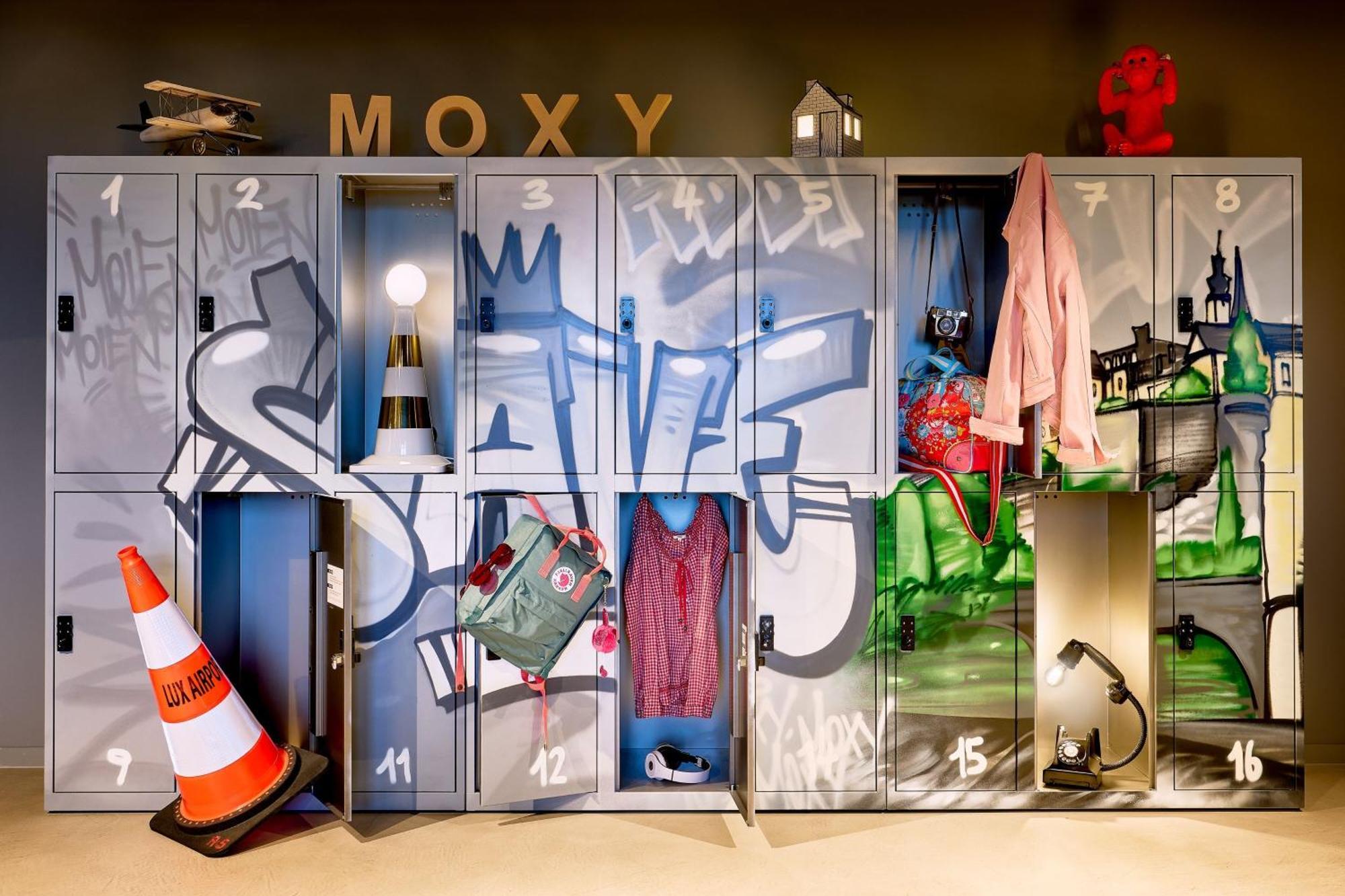 Moxy Luxembourg Airport Hotel Niederanven Екстериор снимка